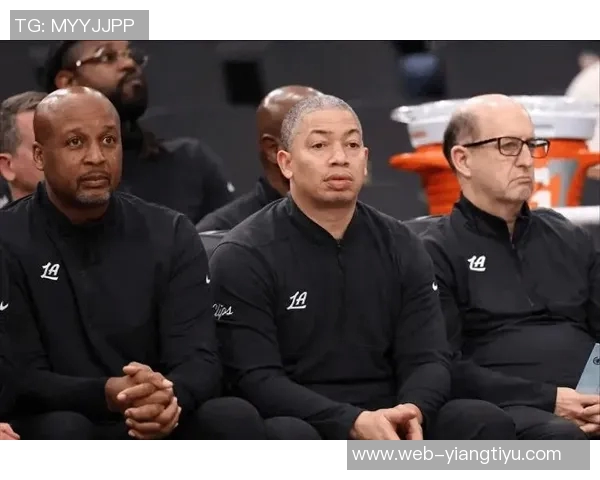 卢指导强调球队需要通过十场比赛评估当前状态与发展过程 卢指导强调球队需要通过十场比赛评估当前状态与发展过程