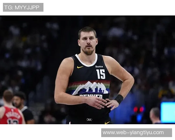 约基奇险些创造四双神迹18投10中贡献28分11篮板12助攻9失误6犯离场