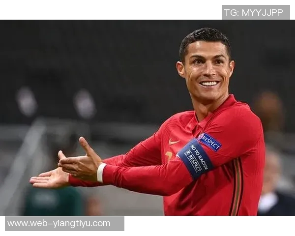 C罗全场表现亮眼7次射门收获2球并贡献高评分86